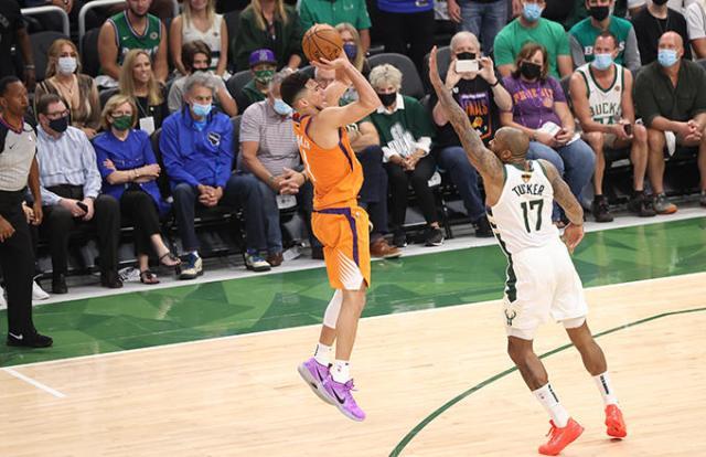 网页版登录入口-密尔沃基两战风云突变 总决赛天平已朝雄鹿倾斜？