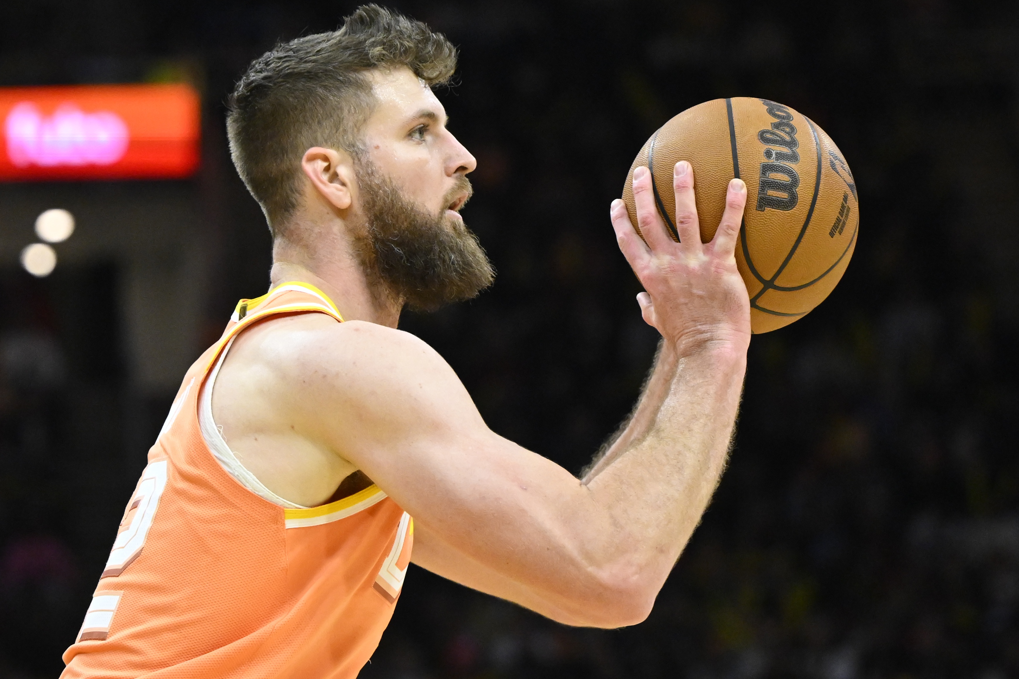 星空体育官网-骑士主场迎战活塞 迪恩·韦德&amp;米切尔&amp;斯特鲁斯缺席比赛